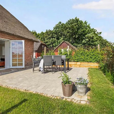 Surrounded By Beautiful Nature And Open Fields Ringkøbing