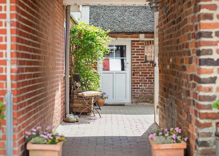 Surrounded By Beautiful Nature And Open Fields Сasa de vacaciones *