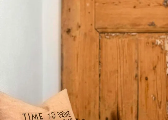 Сasa de vacaciones Surrounded By Beautiful Nature And Open Fields *